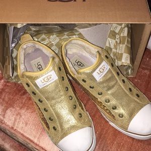 Ugg Sneaker; Gold